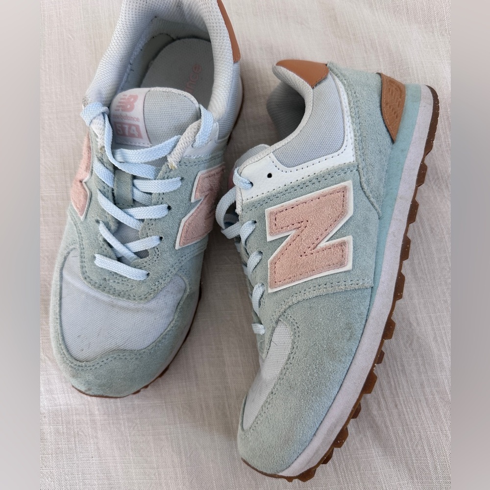 New Balance Kids Sneakers in Light Blue and Pink with Gum Sole